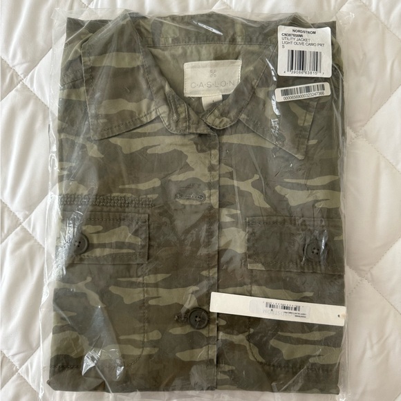 NWT Caslon Utility Jacket - light olive camo print - Picture 1 of 2
